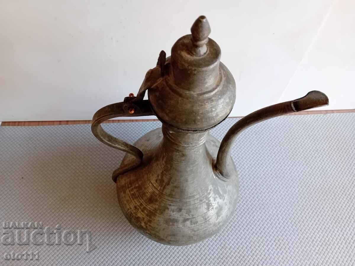 OLD LARGE OTTOMAN POT with price 200.00 BGN | € 102.26 OLD LARGE OTTOMAN POT with price 200.00 BGN | € 102.26