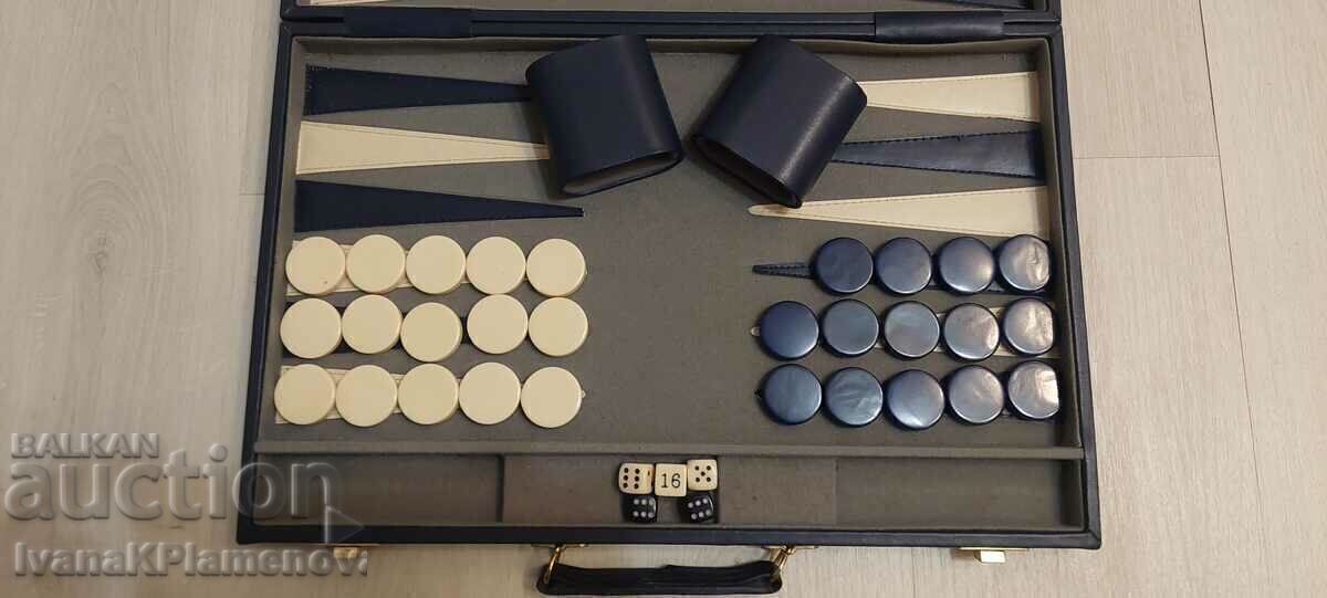 Tablă pentru cunoscători - 6