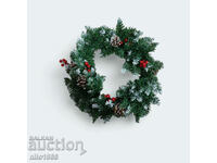 Christmas wreath with cones and red fruits - 40 cm