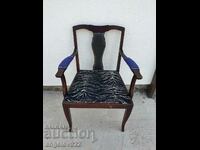 Vintage solid chair!!!