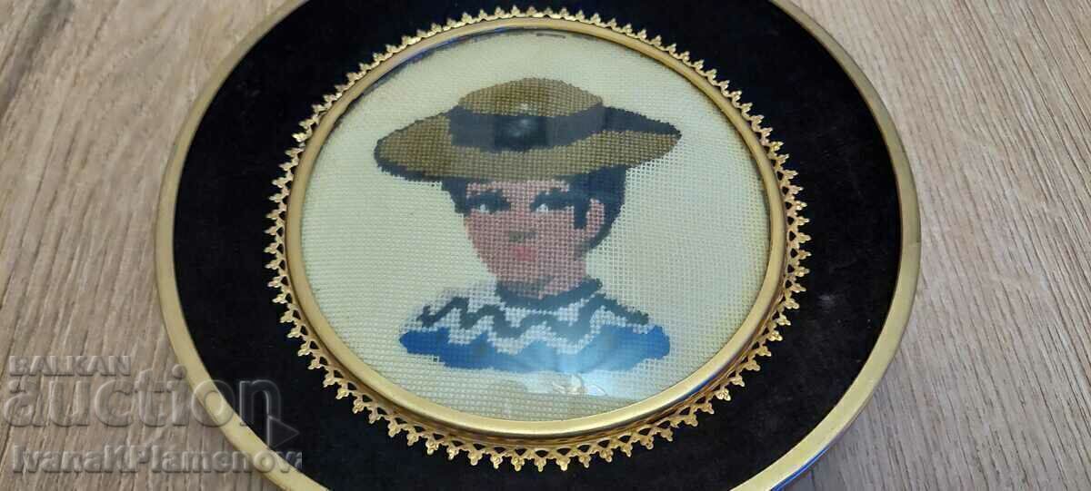 Tapestry frame brass for collectors with price € 15.00 | 29.34 BGN