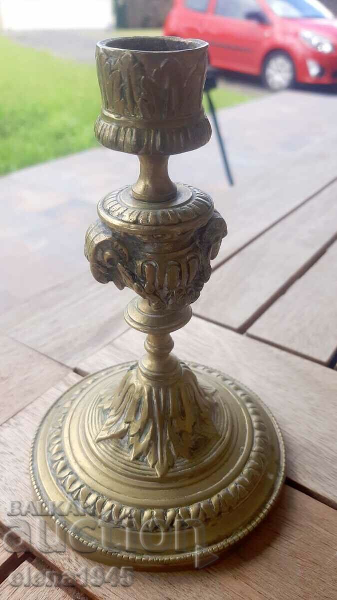 Candlestick with price 74.00 BGN | € 37.84 Candlestick with price 74.00 BGN | € 37.84