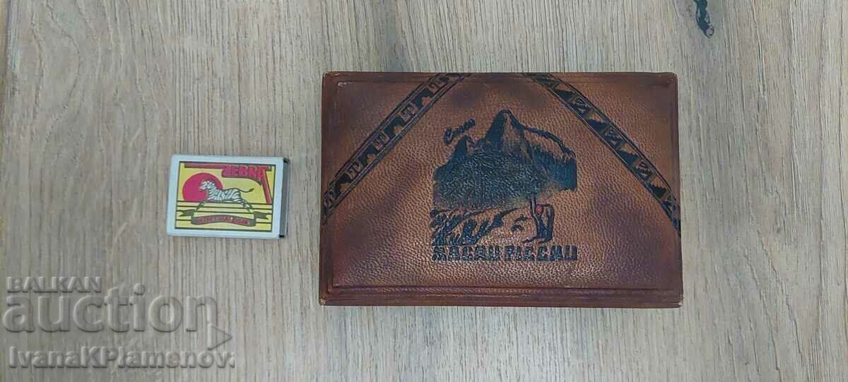 Leather wrapped collector's box - 6 Leather wrapped collector's box - 6