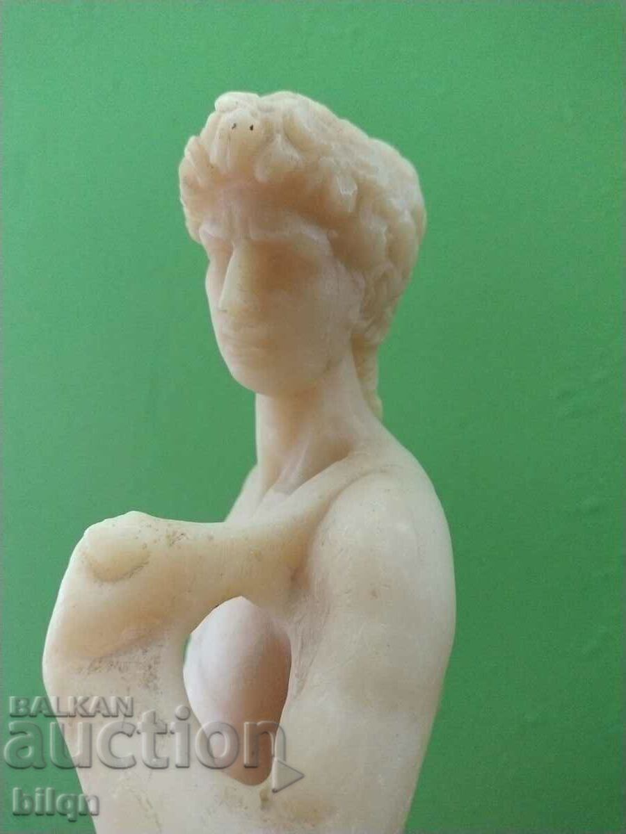 Statueta incredibil de frumoasă a lui David de -Michelangelo - 6