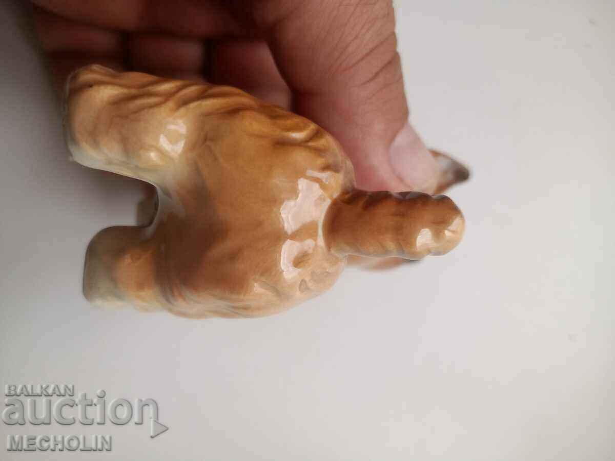 Auction COLLECTIBLE porcelain English old figurine dog 5 Auction COLLECTIBLE porcelain English old figurine dog 5