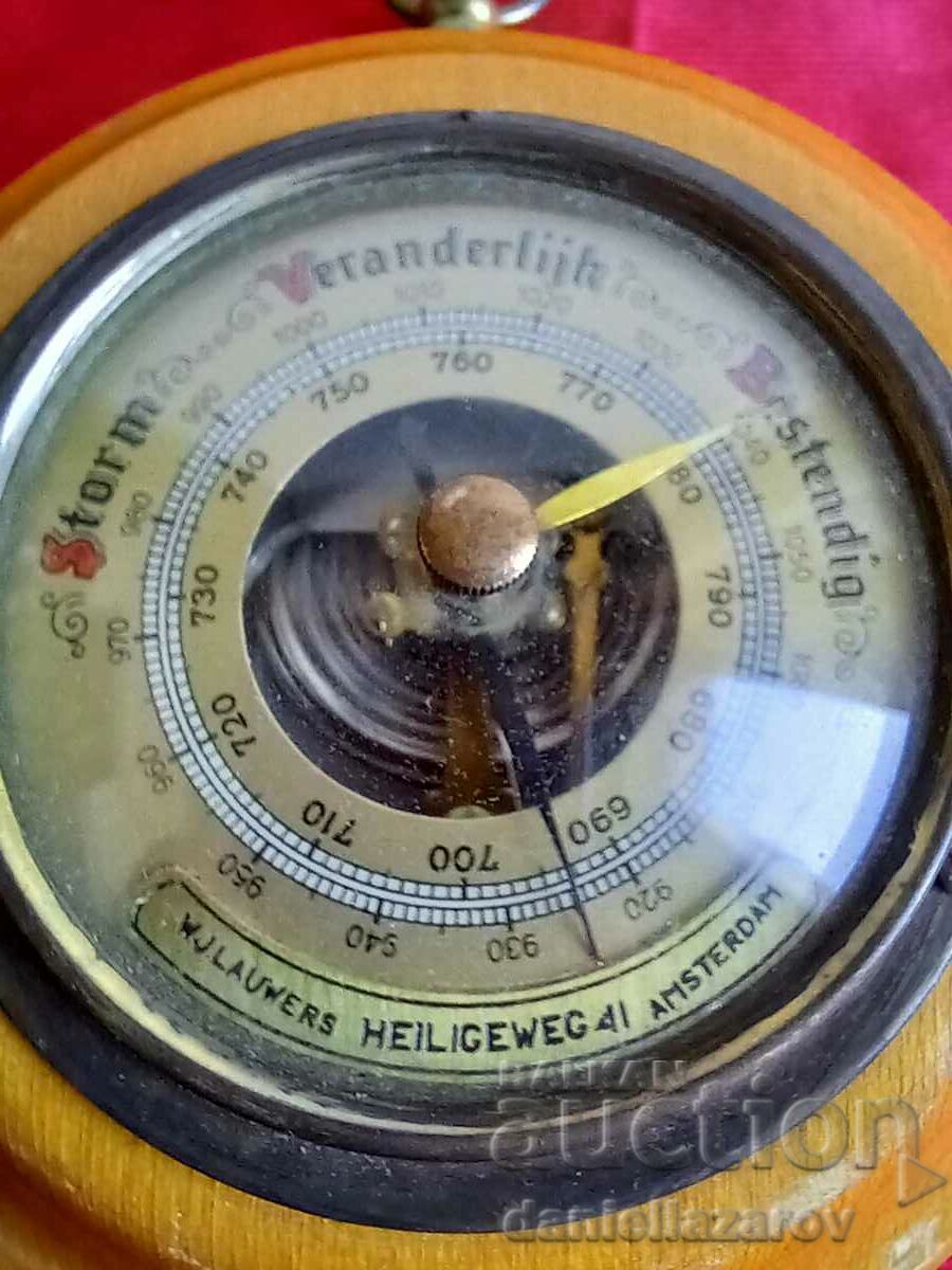 Little Old BAROMETER with price 38.00 BGN | € 19.43 Little Old BAROMETER with price 38.00 BGN | € 19.43
