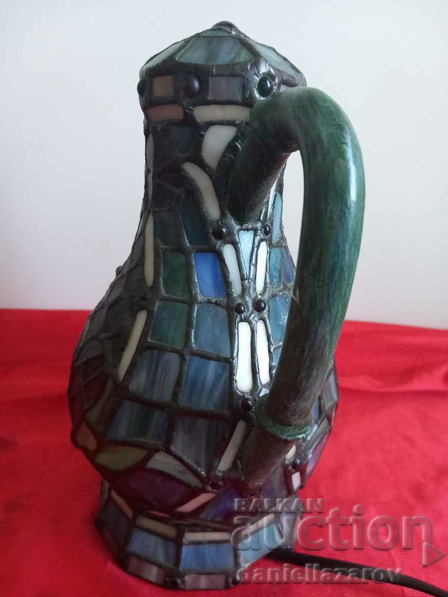 Delivery of Rare TIFFANY Lamp, Kettle series