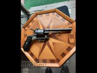 Revolver Lefoucher cu tragaci pliabil lung. 29 cm.