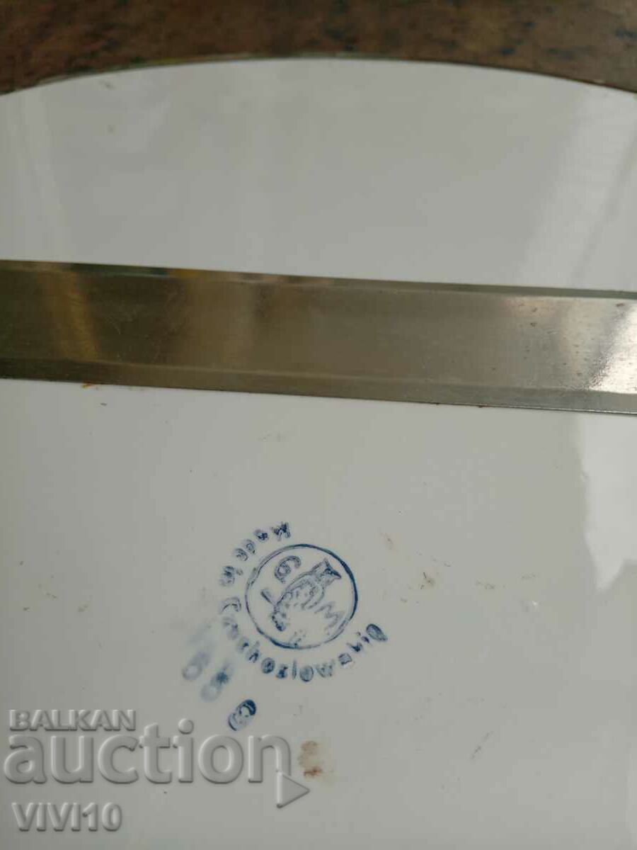 Auction Old tray, casserole, Czech Republic, porcelain Auction Old tray, casserole, Czech Republic, porcelain