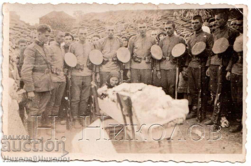 SMALL OLD PHOTO MILITARY FUNERAL OPELO D070 SMALL OLD PHOTO MILITARY FUNERAL OPELO D070