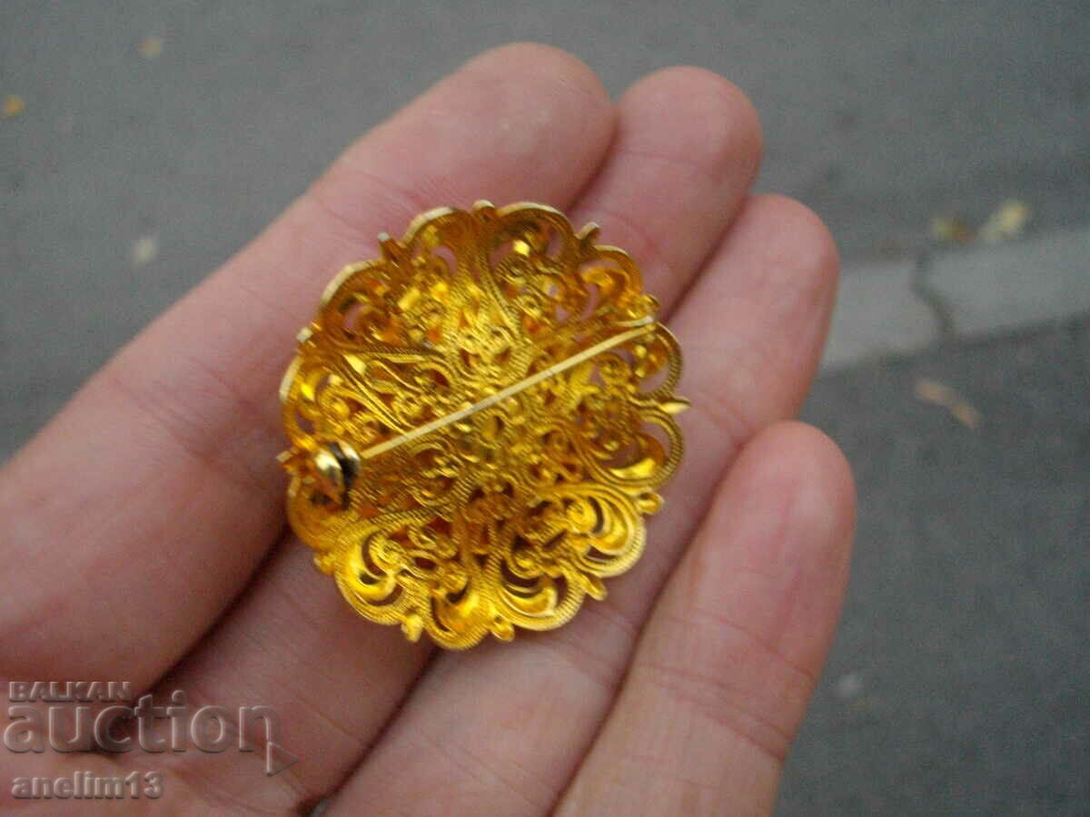СТАРА ПОЗЛАТЕНА БРОШКА - 5 СТАРА ПОЗЛАТЕНА БРОШКА - 5