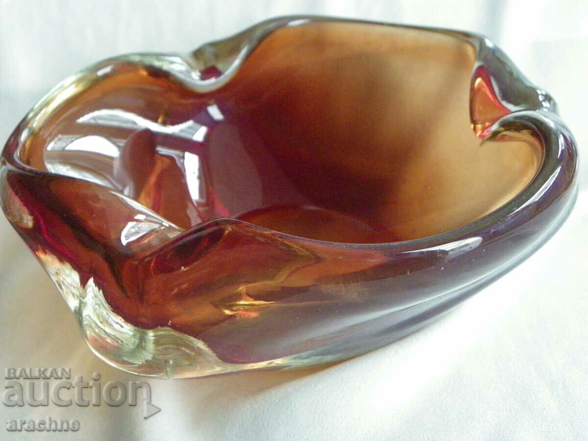 Pepelnik, 60s, "SIP" Beloslav with price 35.00 BGN | € 17.90 Pepelnik, 60s, "SIP" Beloslav with price 35.00 BGN | € 17.90