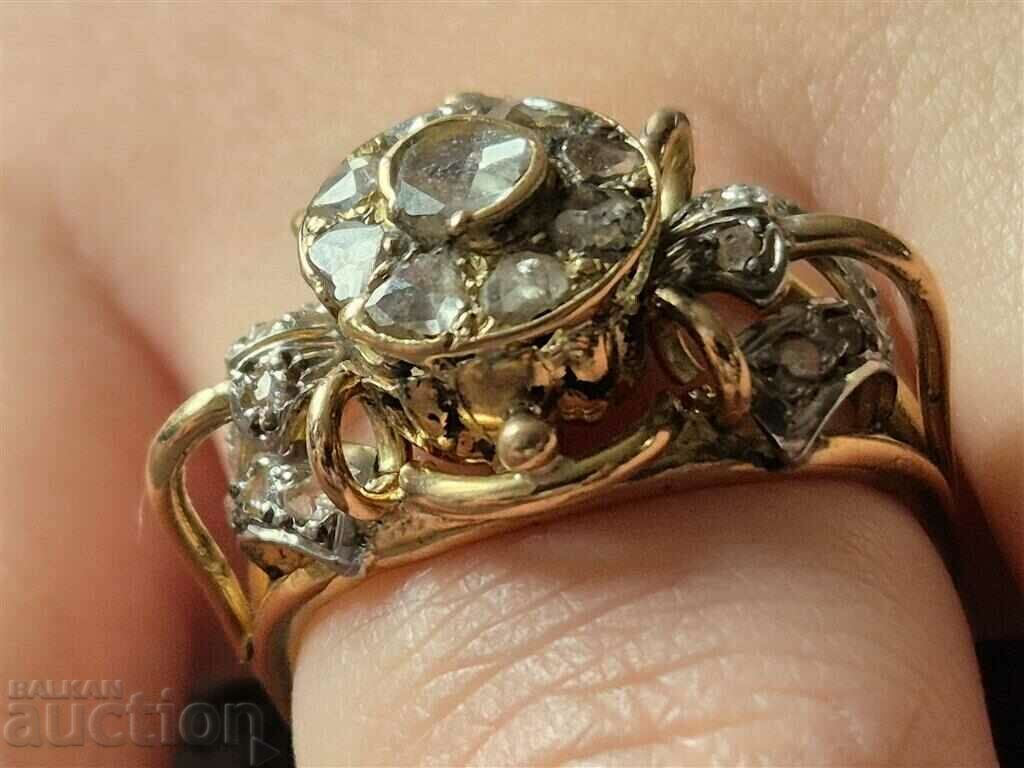 18K GOLD WITH DIAMONDS BEAUTIFUL ELEGANT STYLISH RING - 7 18K GOLD WITH DIAMONDS BEAUTIFUL ELEGANT STYLISH RING - 7