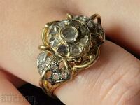 18K GOLD WITH DIAMONDS BEAUTIFUL ELEGANT STYLISH RING