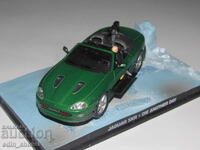 1/43 IXO JAMES BOND 007 JAGUAR XKR - DIE ANOTHER DAY