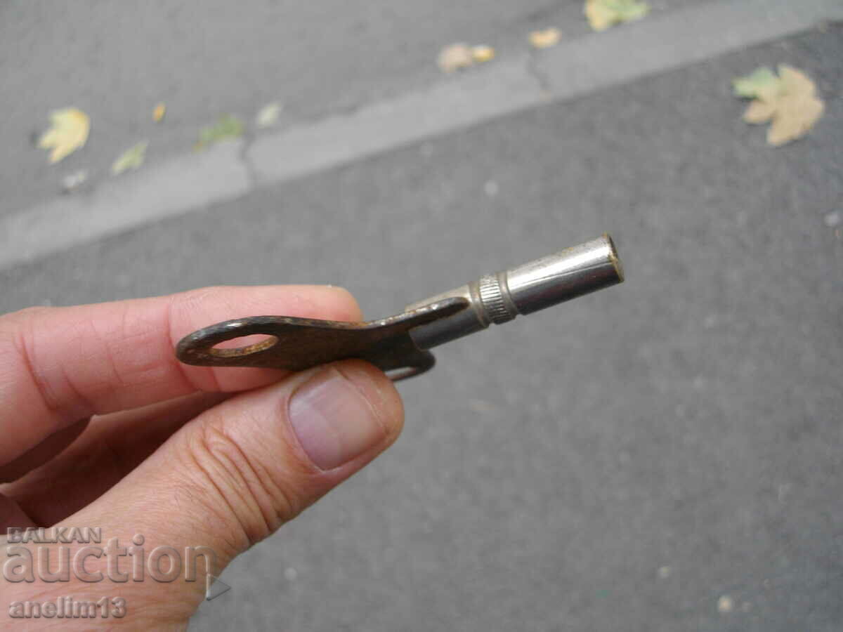 Παράδοση ΠΑΛΙΟ ΚΛΕΙΔΙ ΤΟΙΧΟΥ Ή ΚΛΕΙΔΙ ΡΟΛΟΓΙΟΥ ΤΖΑΚΙΟΥ