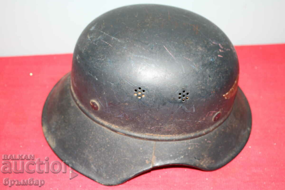 Немска каска Luftschutz в оригинален цвят. Комплектна.*1 - 5