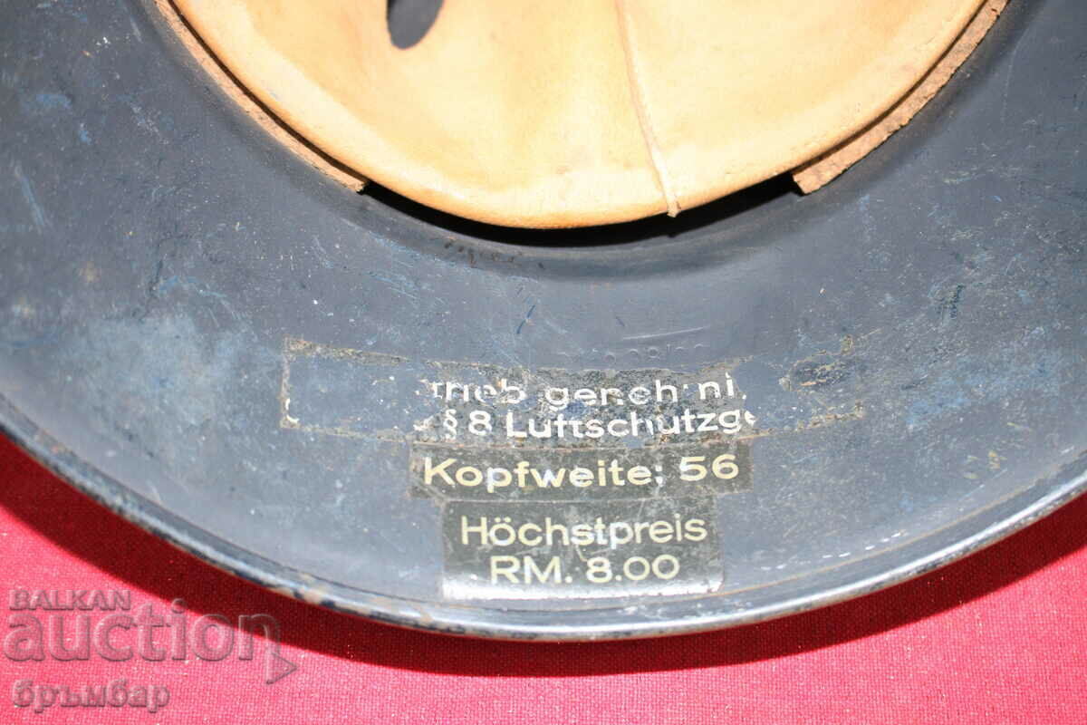 Немска каска Luftschutz в оригинален цвят. Комплектна.*1 - 6