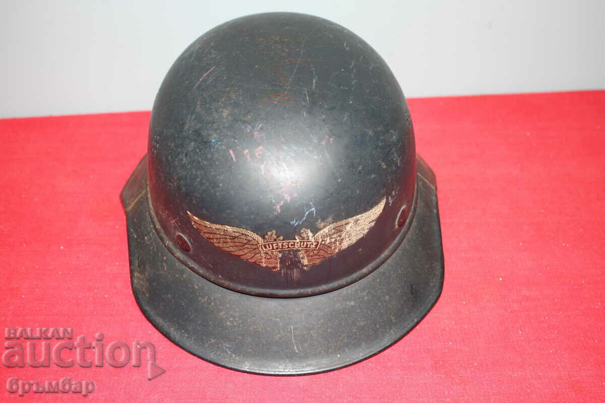 German Luftschutz helmet in original color. Complete.*1