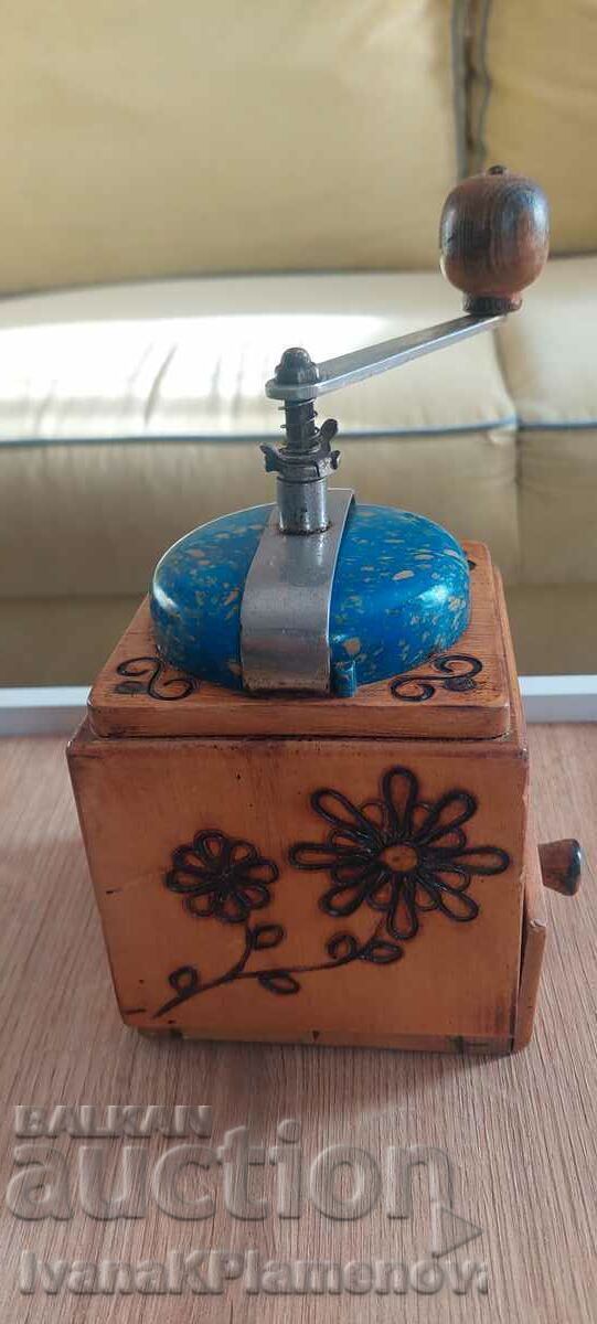 Delivery of Grinder for collectors