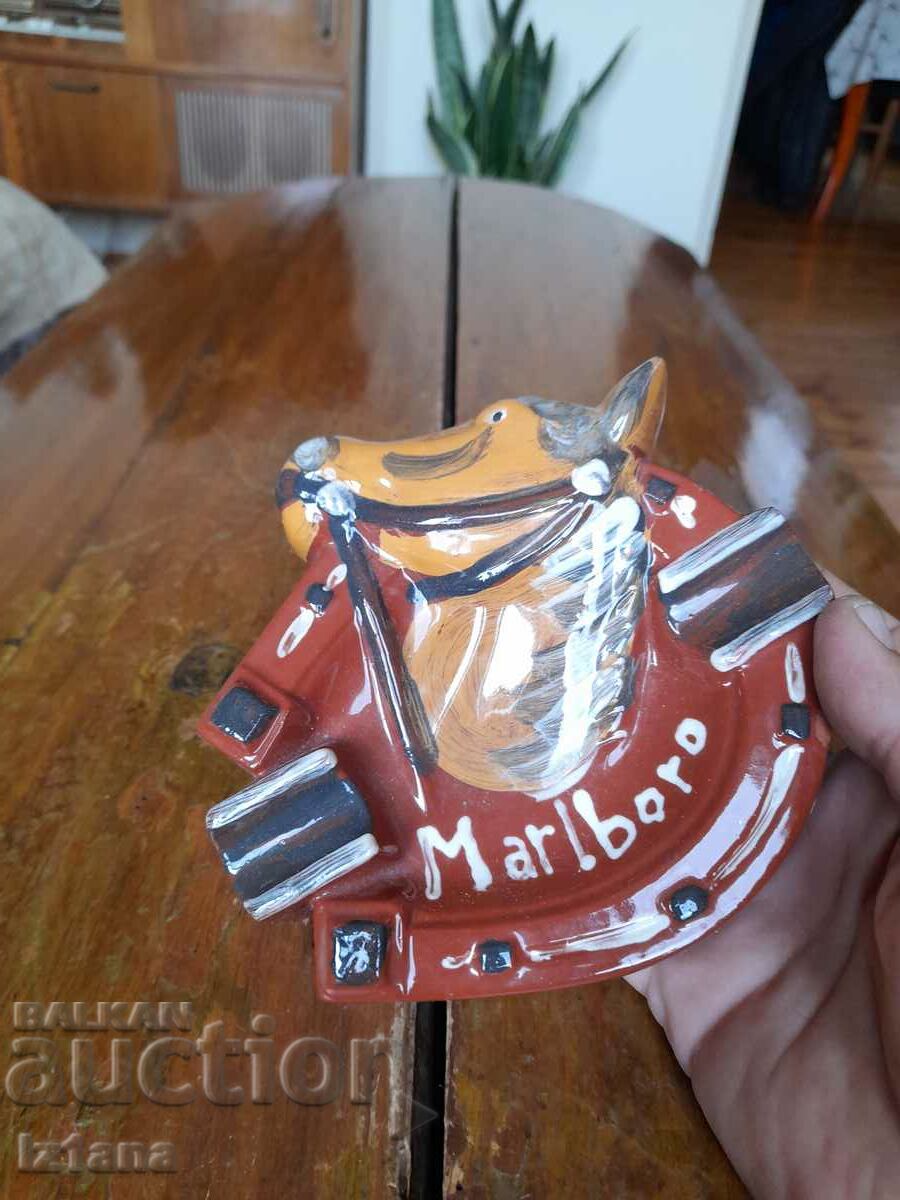Old Marlboro ashtray with price 37.00 BGN | € 18.92 Old Marlboro ashtray with price 37.00 BGN | € 18.92