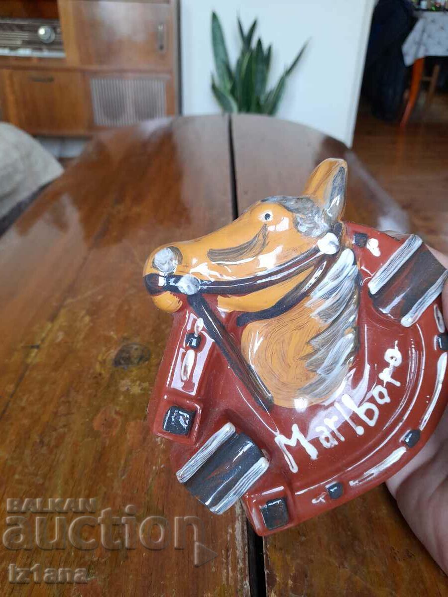 Auction Old Marlboro ashtray Auction Old Marlboro ashtray