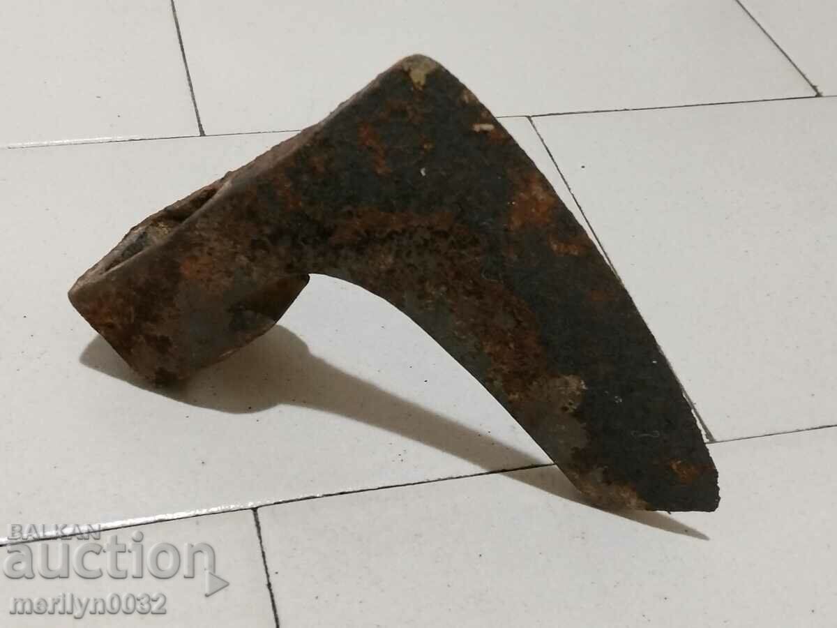 Old ax ax tool wrought iron with price 39.00 BGN | € 19.94 Old ax ax tool wrought iron with price 39.00 BGN | € 19.94