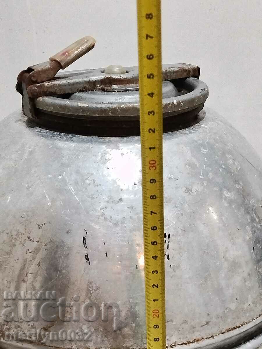 Delivery of Old tourist food cistern thermophone cistern NRB Delivery of Old tourist food cistern thermophone cistern NRB