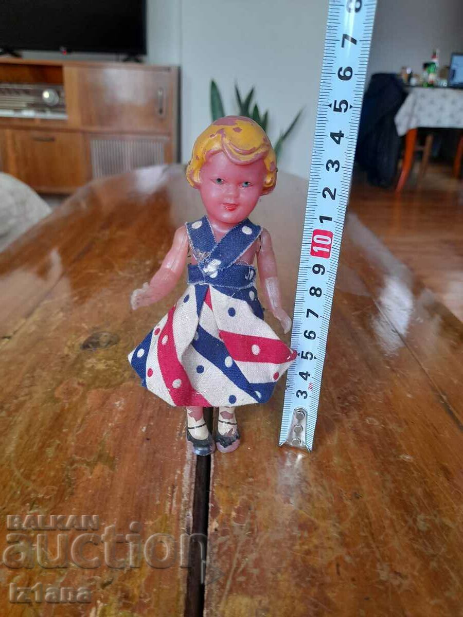 Old doll with price 22.00 BGN | € 11.25 Old doll with price 22.00 BGN | € 11.25