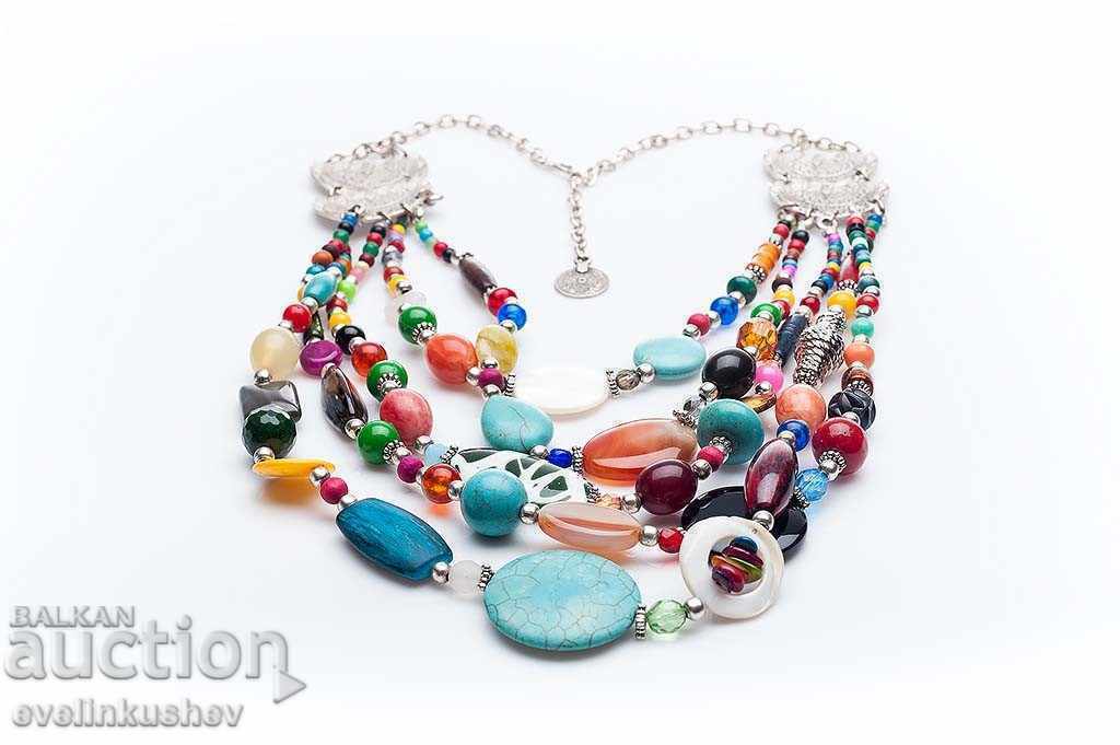 Κολιέ με ασημένια επίστρωση και φυσικές πέτρες КН0301001066 με τιμή 225.00 BGN | € 115.04 Κολιέ με ασημένια επίστρωση και φυσικές πέτρες КН0301001066 με τιμή 225.00 BGN | € 115.04