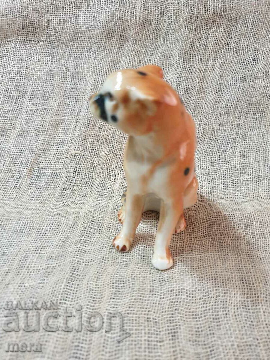 Πορσελάνινο ειδώλιο με τιμή 15.00 BGN | € 7.67 Πορσελάνινο ειδώλιο με τιμή 15.00 BGN | € 7.67