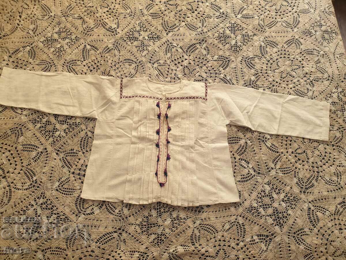 Authentic short shirt from folk costume