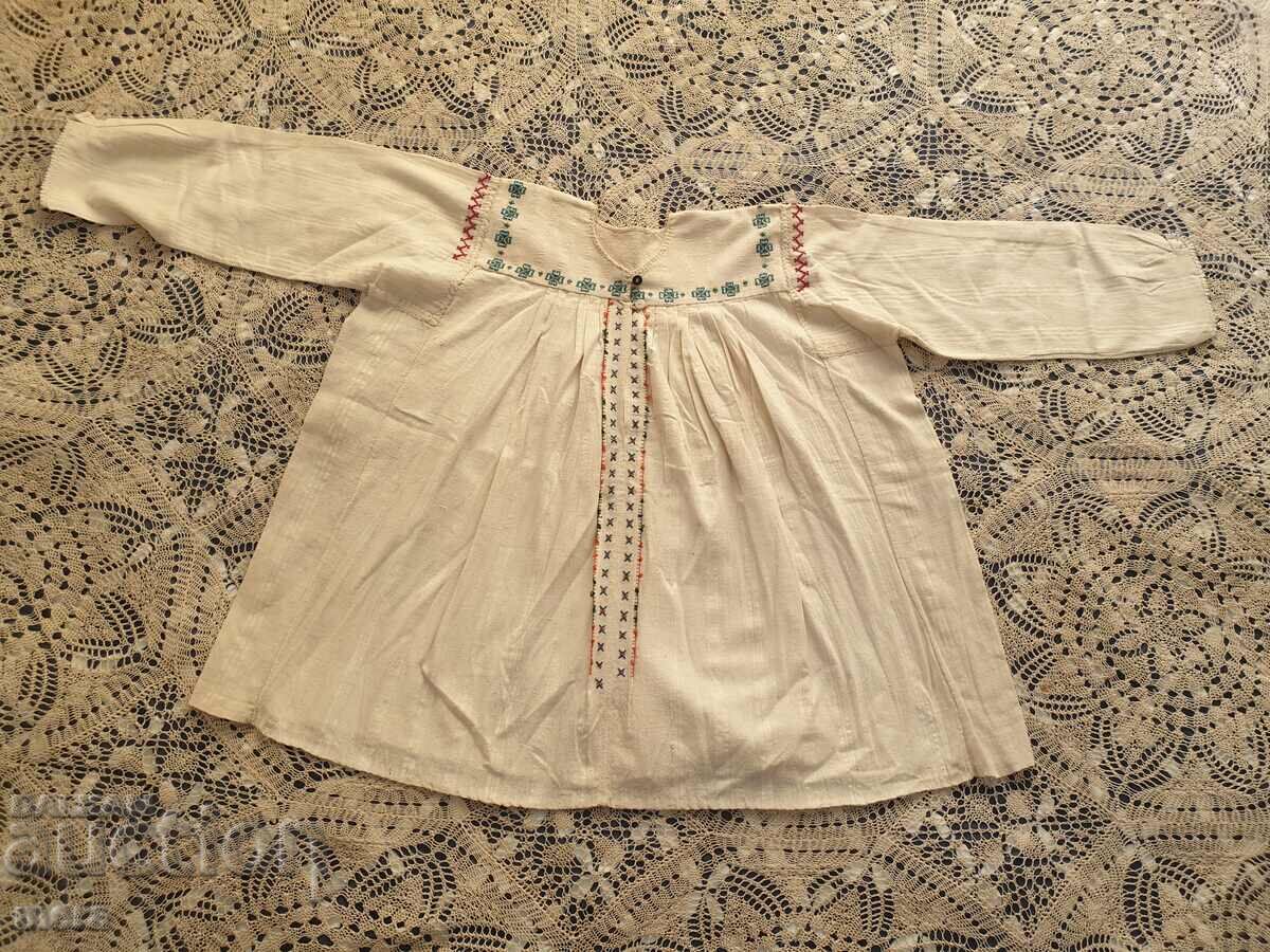 Authentic short shirt from folk costume