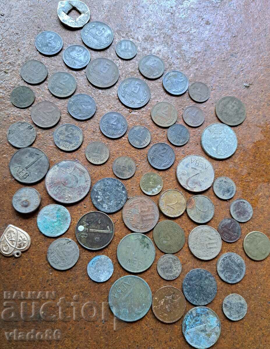 Bulgarian coins in bad condition