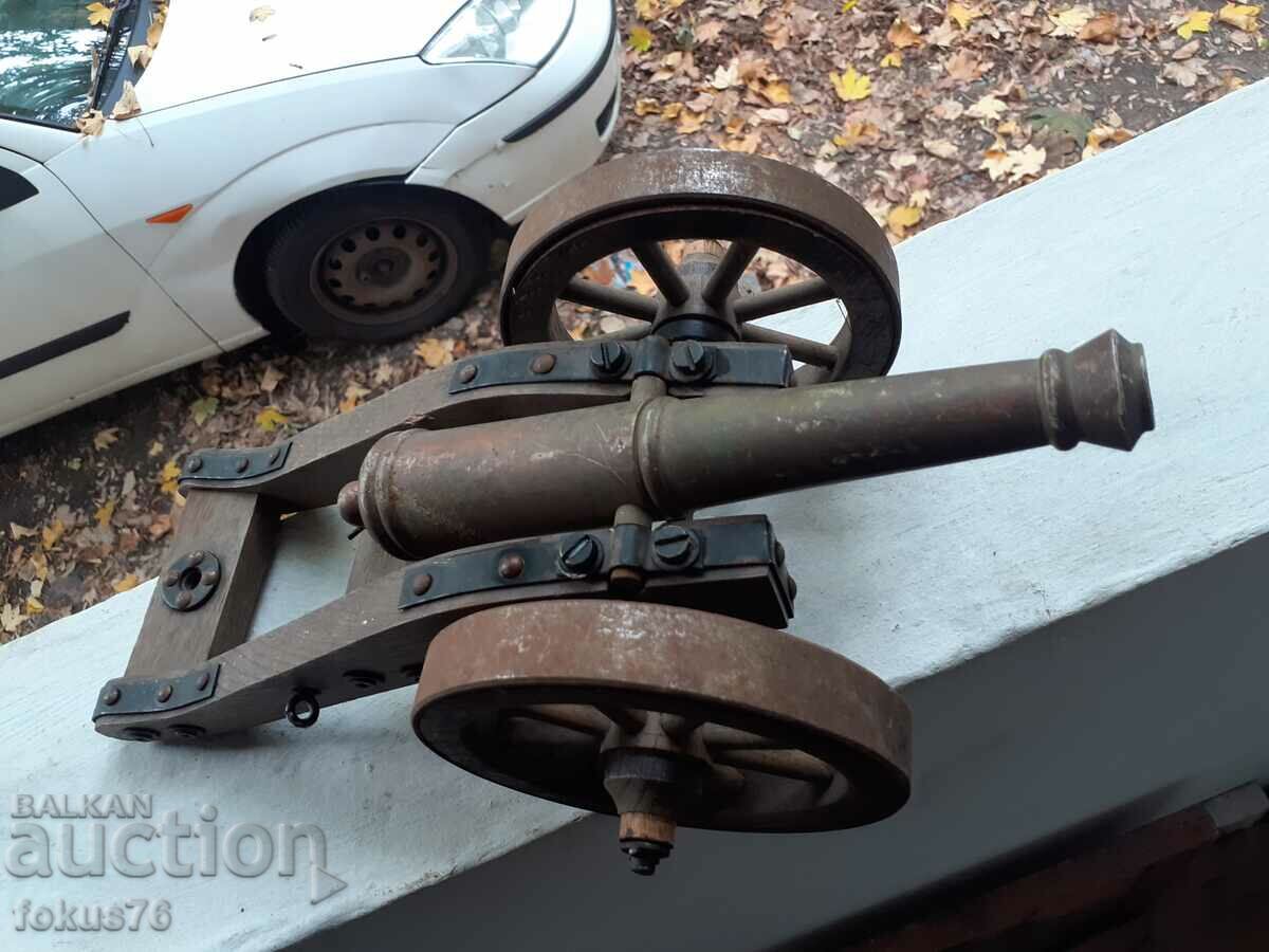 Incredible iron cannon top howitzer heavy and massive - 5