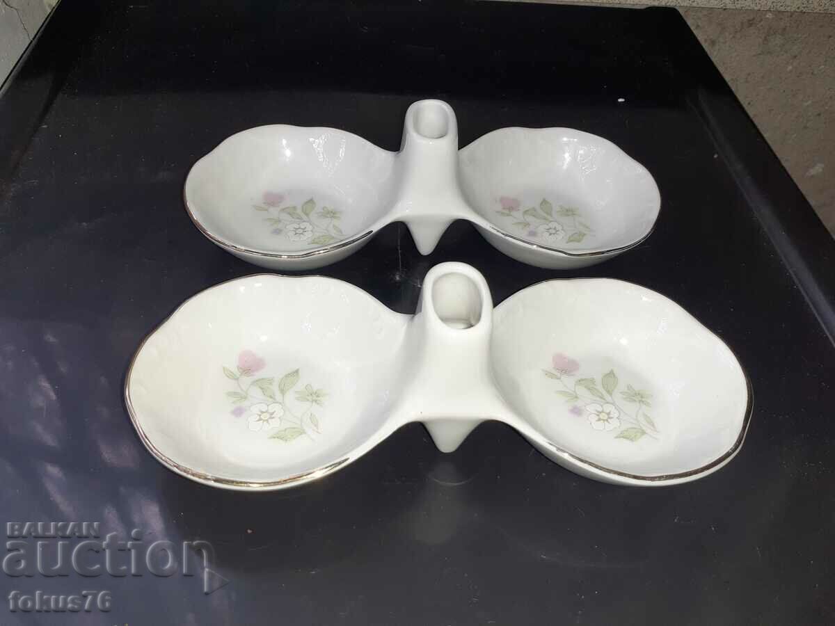 Auction A pair of Bulgarian porcelain salt shakers Auction A pair of Bulgarian porcelain salt shakers