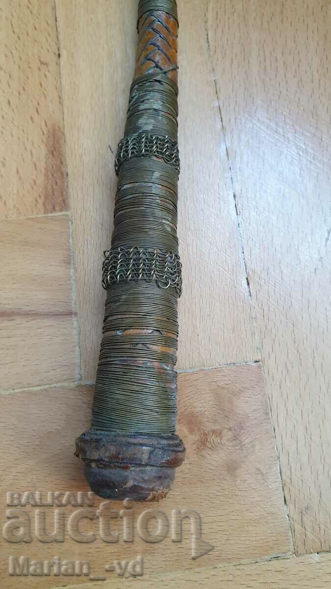 Παράδοση Ένα δερμάτινο κλαμπ του 19ου αιώνα που ονομάζεται "COSH" Παράδοση Ένα δερμάτινο κλαμπ του 19ου αιώνα που ονομάζεται "COSH"