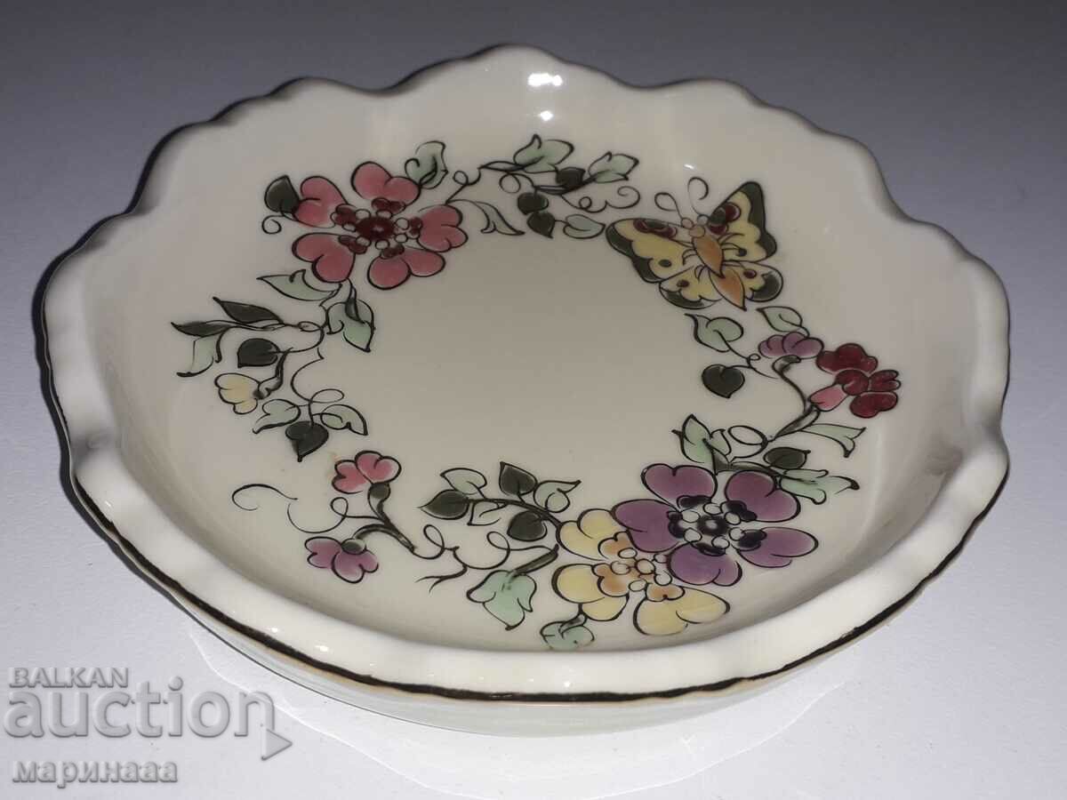 VINTAGE ASHTRAY. PORCELAIN, GOLD. HUNGARY