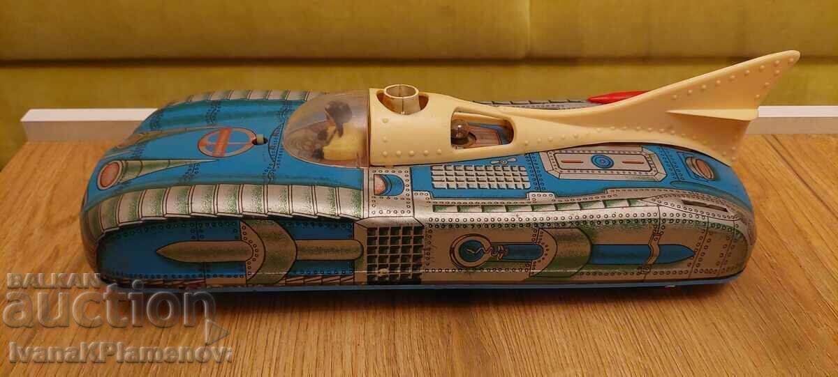 Licitație Jucărie de metal de la soca