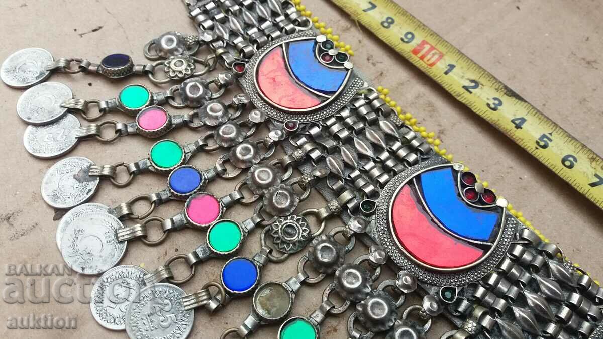 ORIENTAL JEWELRY - SACHAN, SOLID GLASS CORAL - 6 ORIENTAL JEWELRY - SACHAN, SOLID GLASS CORAL - 6