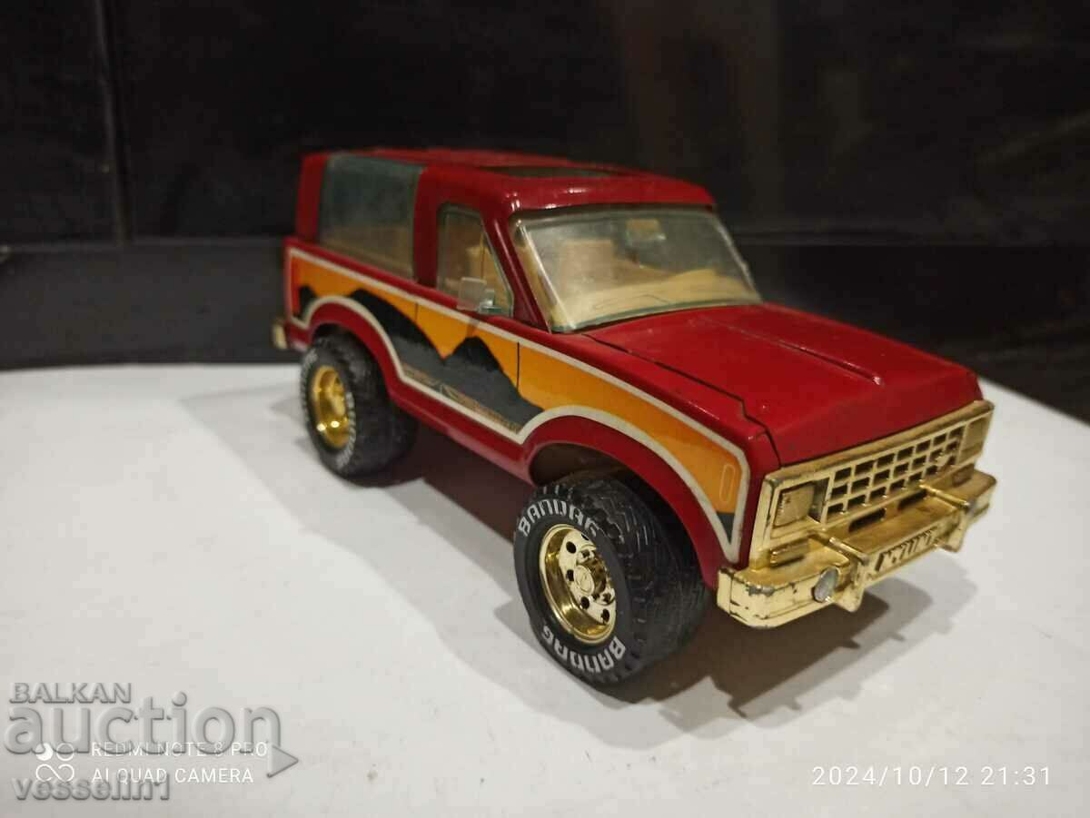 Old and rare toy American NYLINT car, jeep