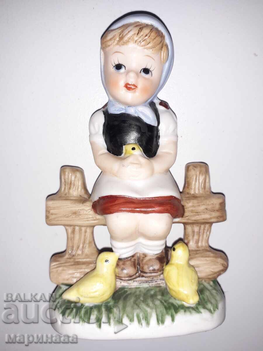 NEW FIGURE. BISCUIT NEW FIGURE. BISCUIT