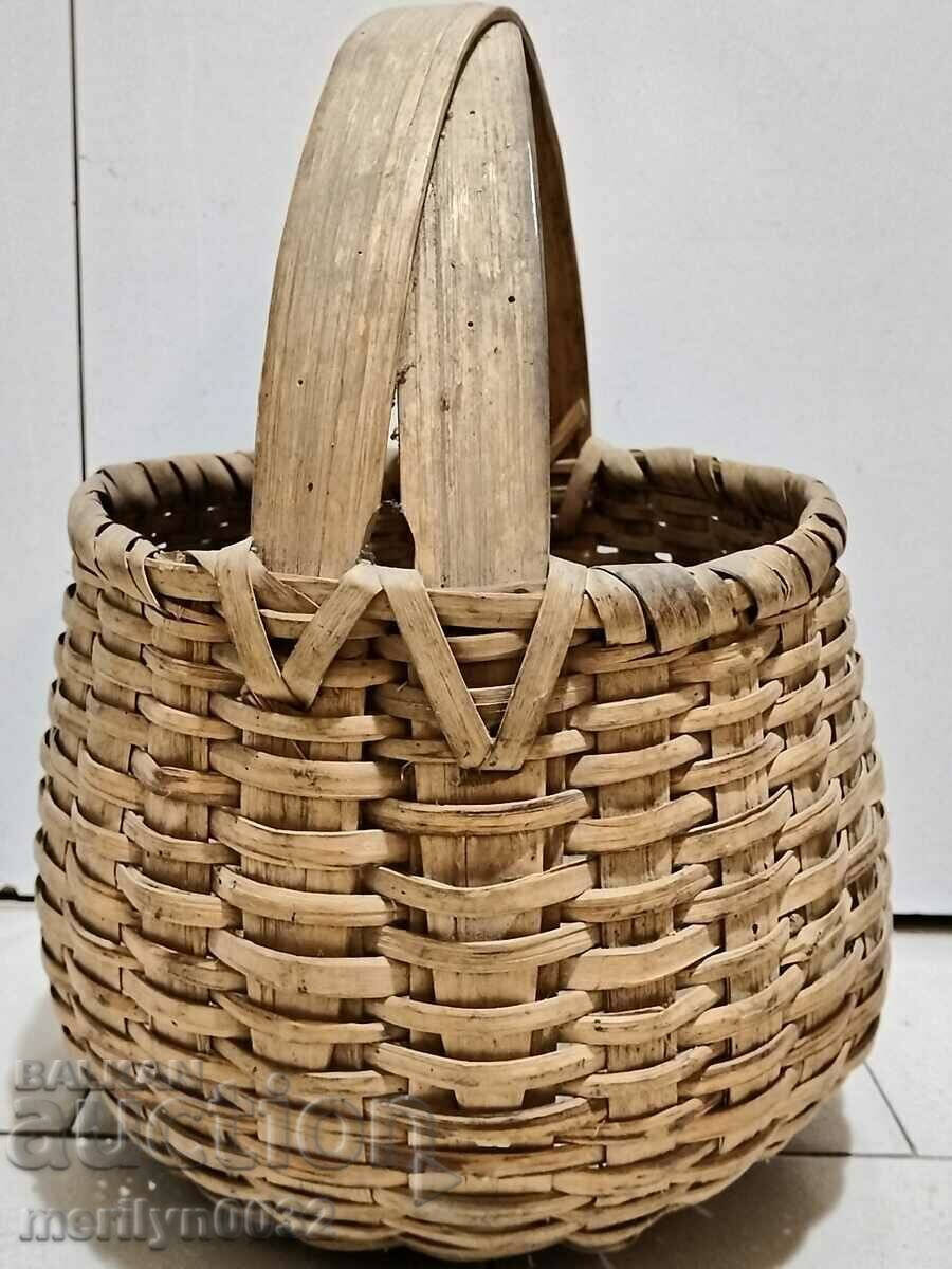Old wicker basket paner basket with price 52.90 BGN | € 27.05