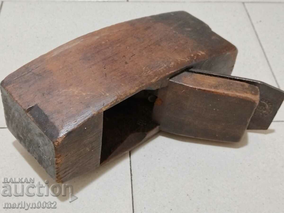 Antique woodworking planer - 6 Antique woodworking planer - 6