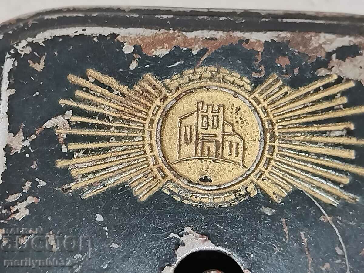 Auction Old padlock with padlock padlock, latch, suitcase Auction Old padlock with padlock padlock, latch, suitcase