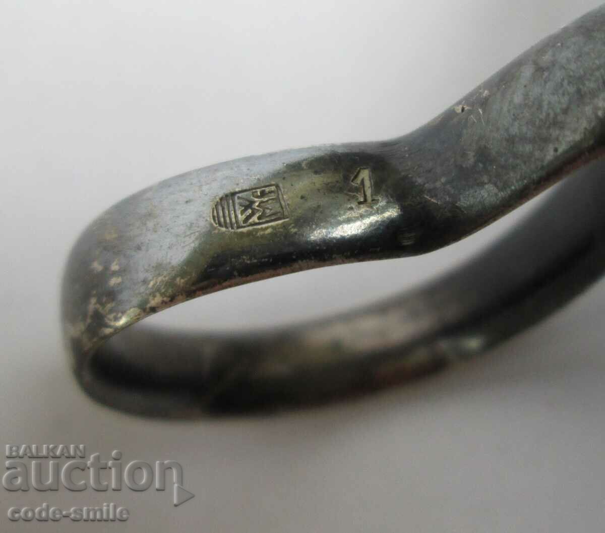 Vechi suport pentru farfurii pentru strecuratoare de ceai WMF 1 Germania cu preț 40.00 BGN | € 20.45 Vechi suport pentru farfurii pentru strecuratoare de ceai WMF 1 Germania cu preț 40.00 BGN | € 20.45