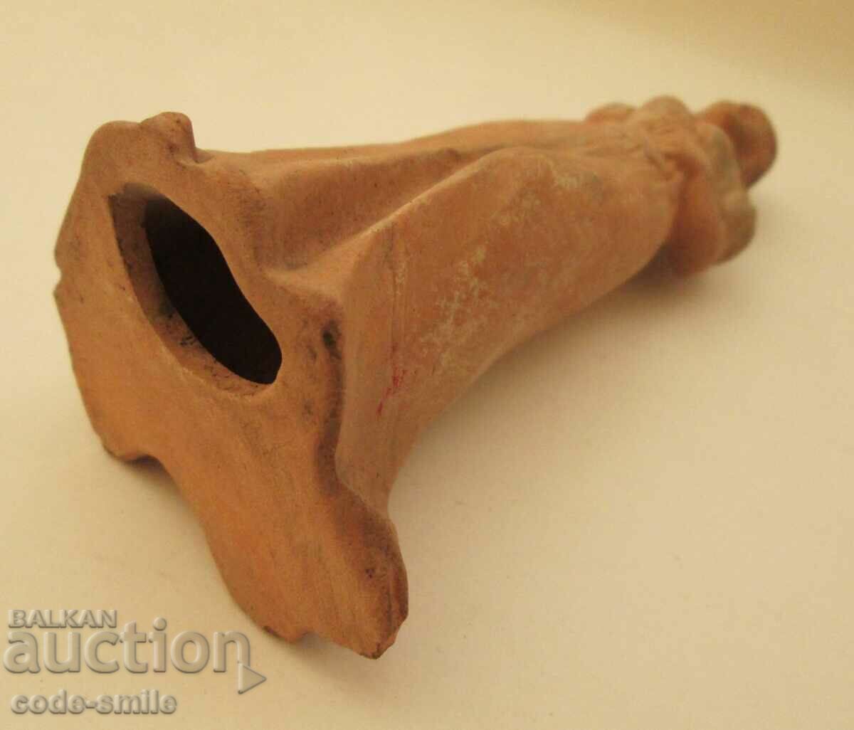 Old ceramic statuette figure of a young lady - 6 Old ceramic statuette figure of a young lady - 6