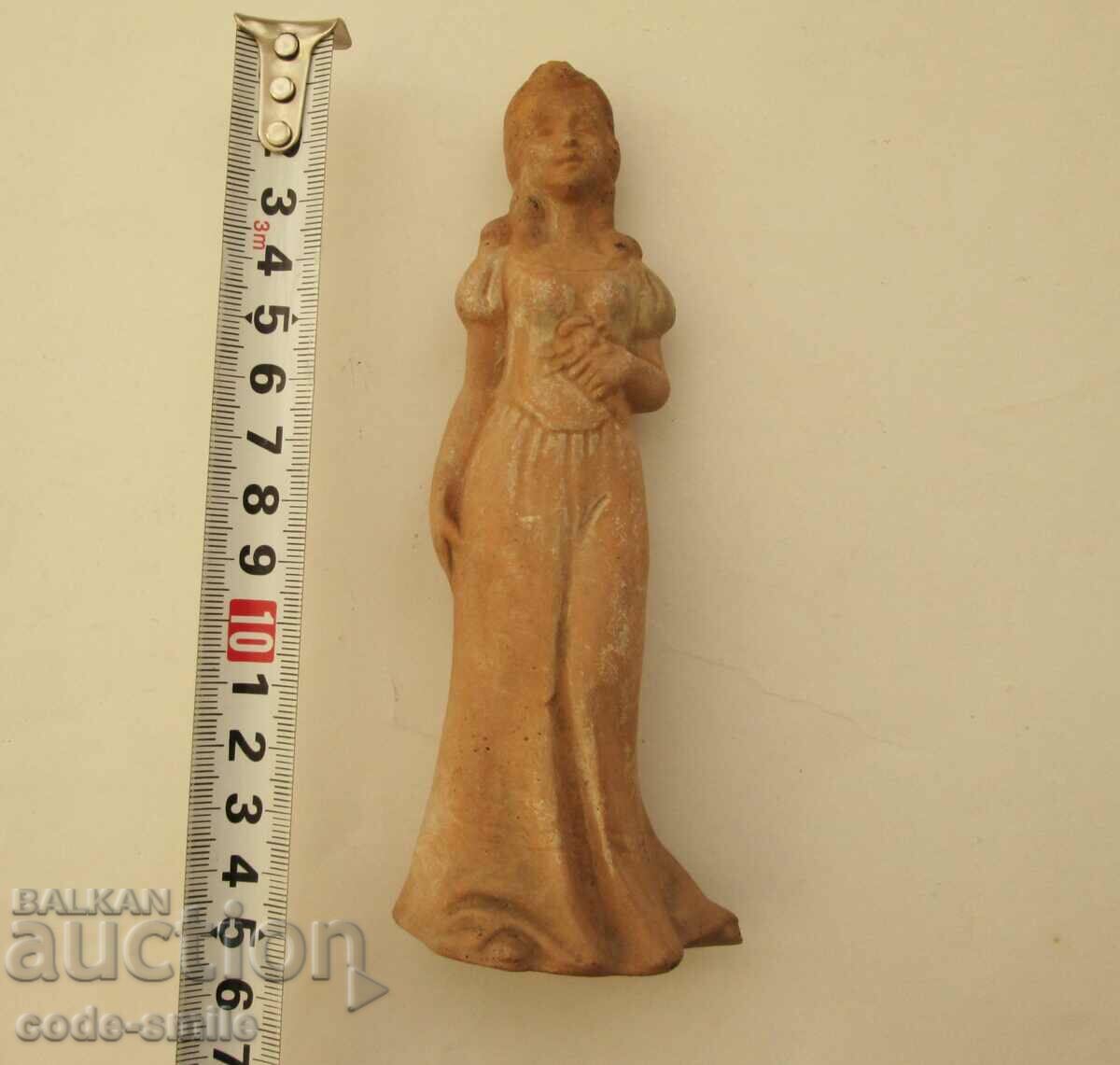 Old ceramic statuette figure of a young lady - 7 Old ceramic statuette figure of a young lady - 7