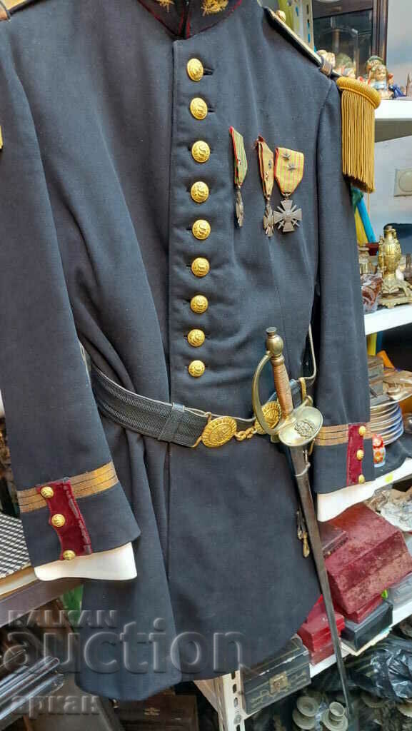 Аукцион Френска генералска униформа 1919 г. Аукцион Френска генералска униформа 1919 г.