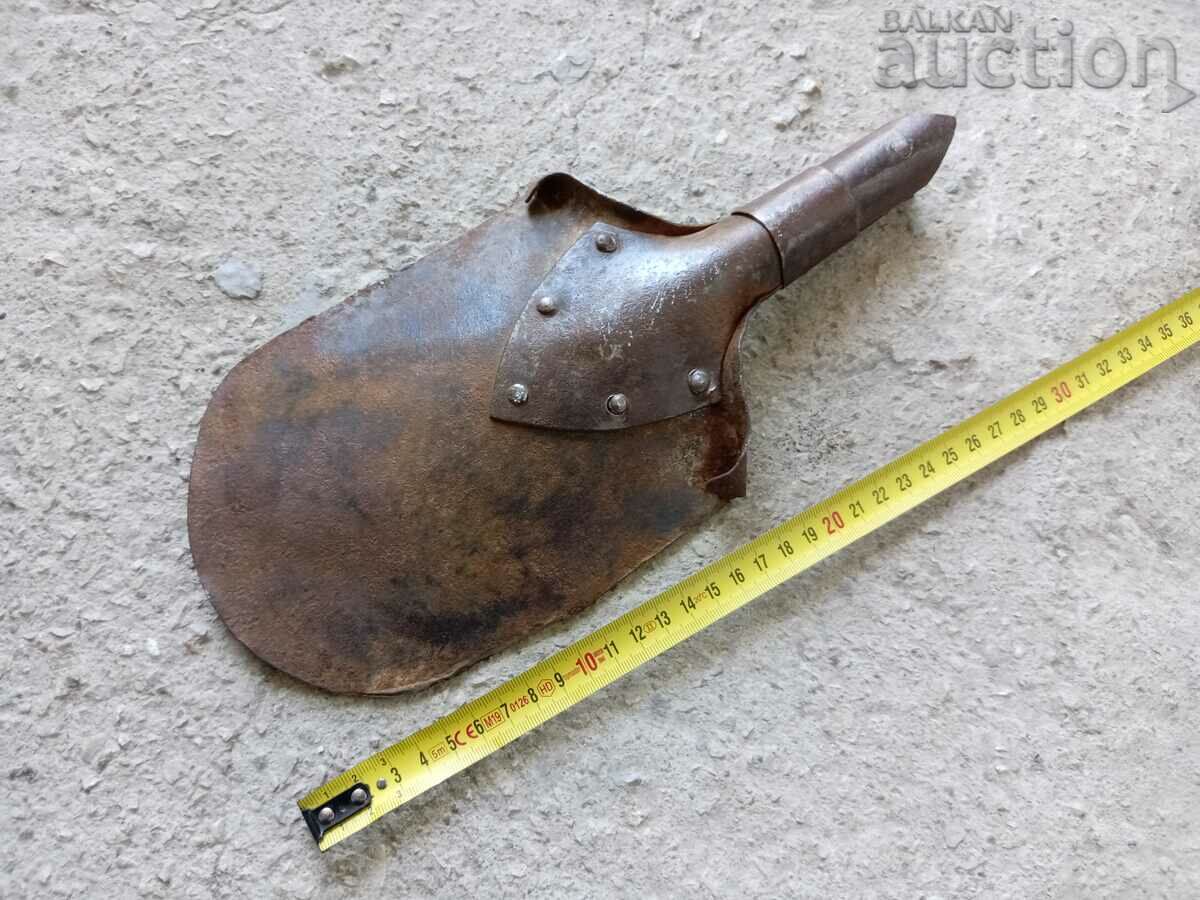 Auction  soldier's spade WW1 WWI marking